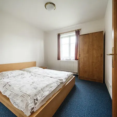 V Raji - Palda Kemp Rovensko pod Troskami